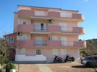 Apartment In Okrug Gornji With Sea View, Balcony, Air Conditioning, Wifi 5048-5 Trogir