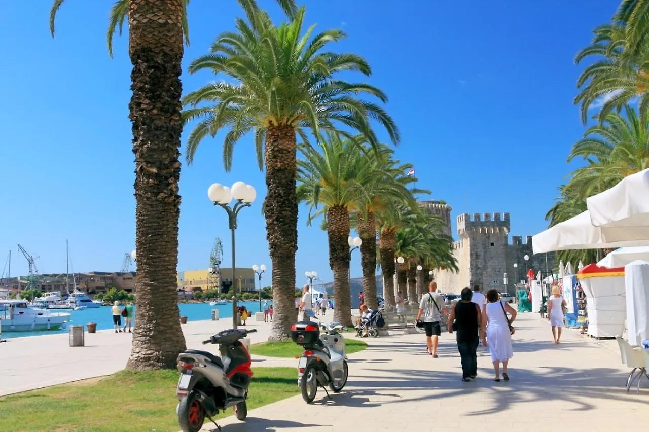 Apartment In Okrug Gornji With Sea View, Balcony, Air Conditioning, Wifi 5048-5 Trogir Croatia