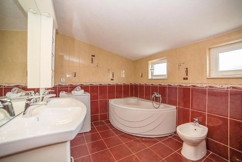 Apartment In Okrug Gornji With Sea View, Balcony, Air Conditioning, Wifi 5048-5 Trogir